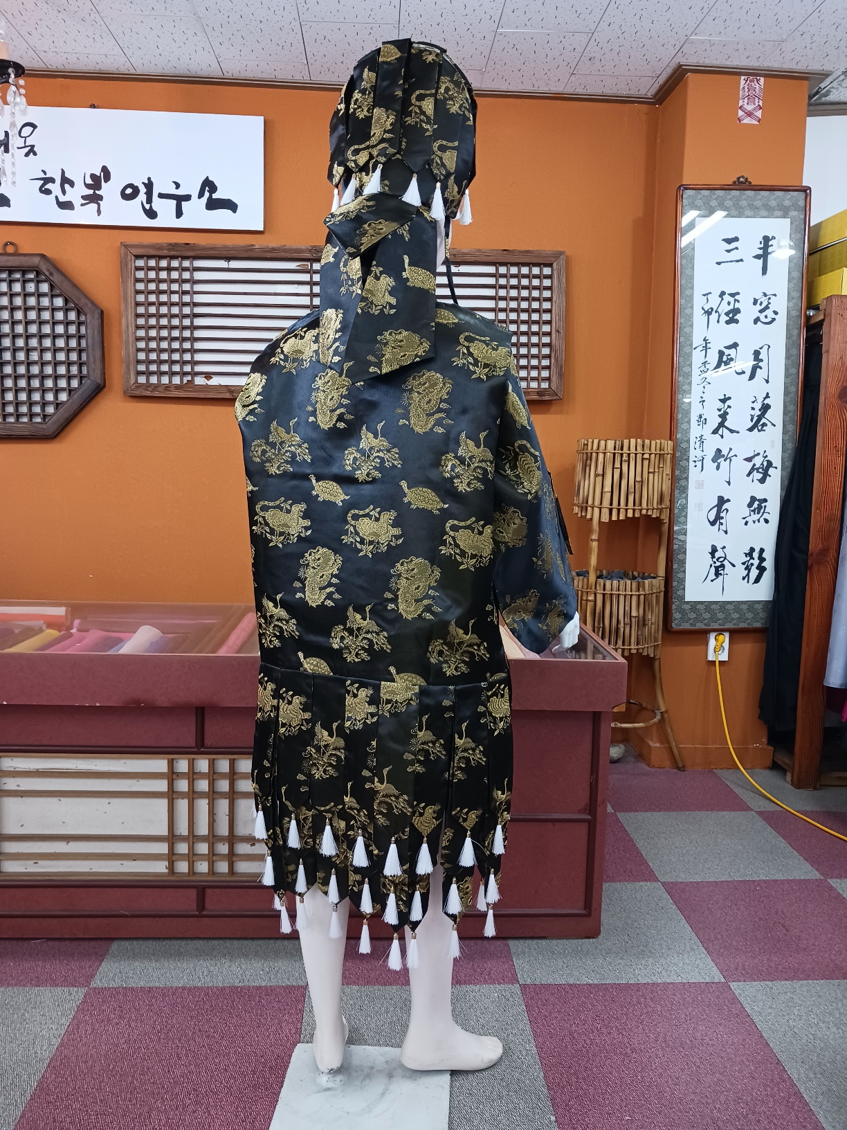 검정금사 작두복