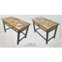 금매화 책상